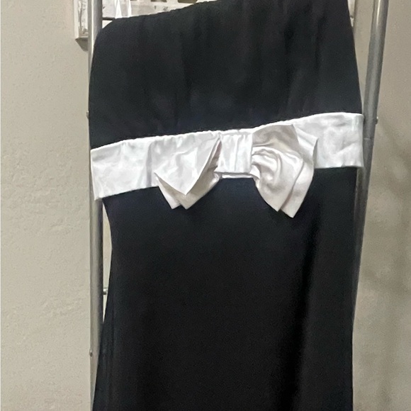 Sugar Vixen Dresses & Skirts - Beautiful Black Dress with White Bow